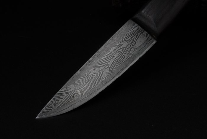 Einfaches feststehendes Messer