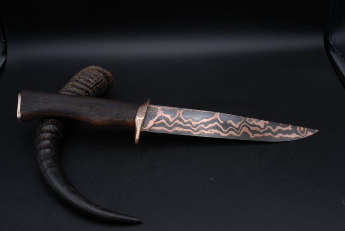 Großes Kupferdamast Jagdmesser